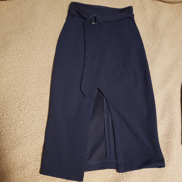 2 WrapFront skirt - Picture 1 of 4